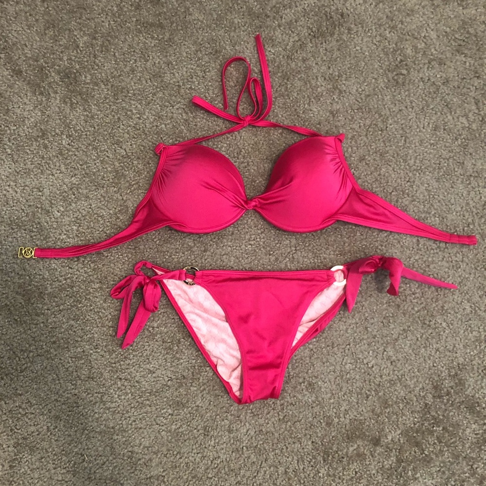 Victoria Secret Bikini 34C Top/Small bottoms